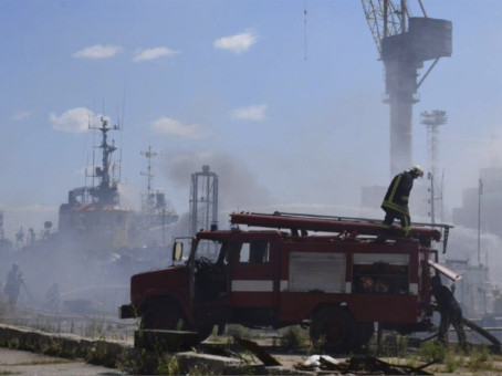 Подпольщик Лебедев сообщил об ударе по портовой инфраструктуре в Одессе
