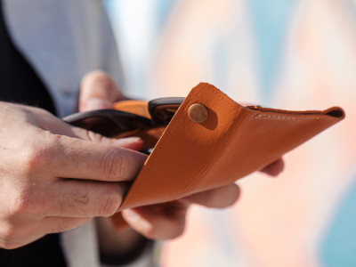 Никогда не носите 3 вещи в кошельке: притягивают нищету