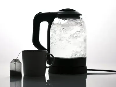 Почему нельзя кипятить воду дважды: ответ вас удивит