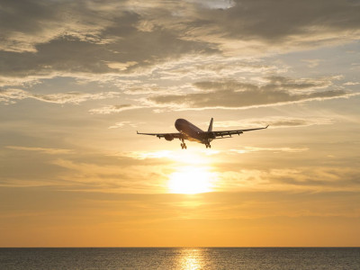 Разбился самолет с политиками на борту: детали