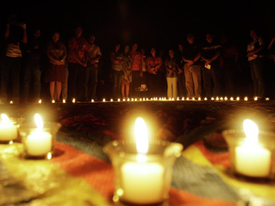 Что нужно делать с фотографиями умерших: важный нюанс