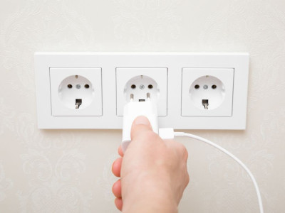 Выключите один прибор из розетки — счета снизится в два раза