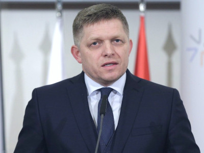 Фицо не долетел до Москвы: что творится внутри Евросоюза