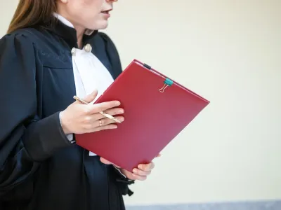 Суд в Египте наказал россиянина за случайное прикосновение к мусульманке