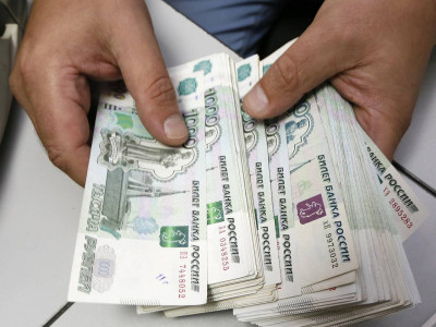 Рубль лишился статуса самой недооцененной валюты в мире