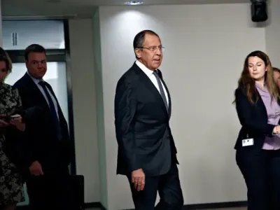 «Делай выводы»: Лавров отодвинул журналиста на саммите БРИКС