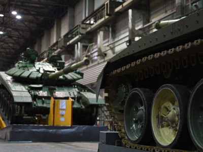 Российские танки теперь мощнее: защита от БПЛА стала еще надежнее (Military Watch Magazine, США)