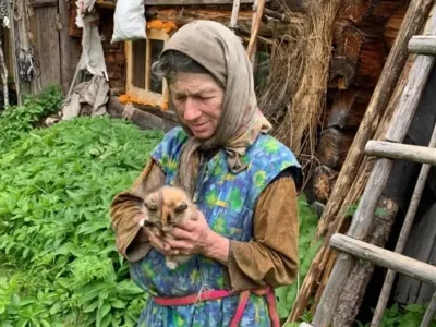Дом Лыковой окружили медведи: страшные вести от отшельницы