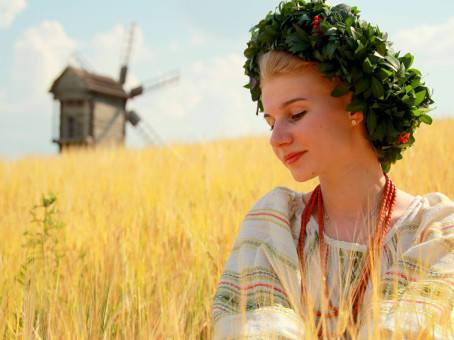 Как отличались стандарты женской красоты у казаков и русских