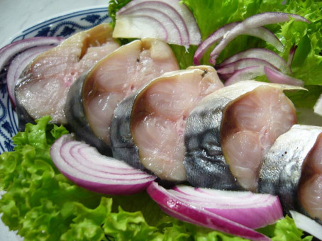 Не красная: ученые назвали самую полезную в мире рыбу