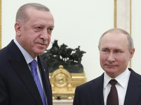 СМИ: Путин выдвинул ультиматум Эрдогану перед турецкой атакой в Сирии