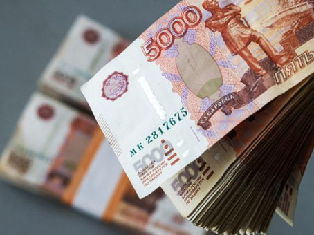 В какой ситуации могут заморозить банковские вклады — и когда надо начинать бояться