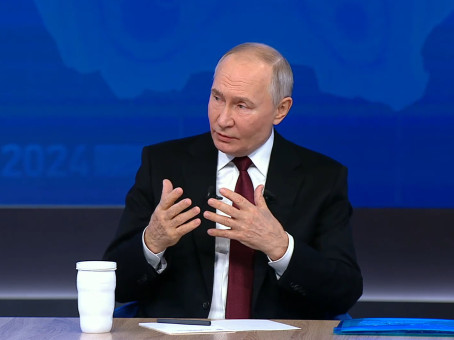 СПЕЦПОСЛАННИК США РАСКРЫВАЕТ КАРТЫ: НЕОЖИДАННЫЙ ИТОГ ВСТРЕЧИ С ПУТИНЫМ