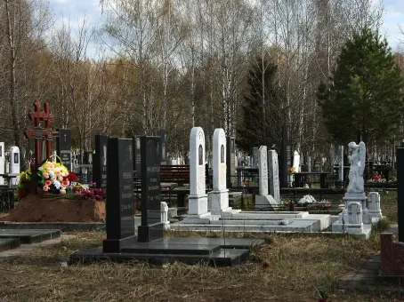 ВСУ готовят ловушку курянам, которые хотят посетить кладбища на Пасху