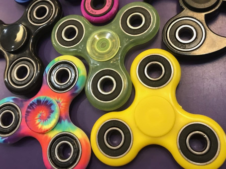 Популярный спиннер оказался смертельно опасным для детей