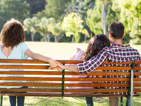 5 верных признаков, что муж почти наверняка вам изменяет