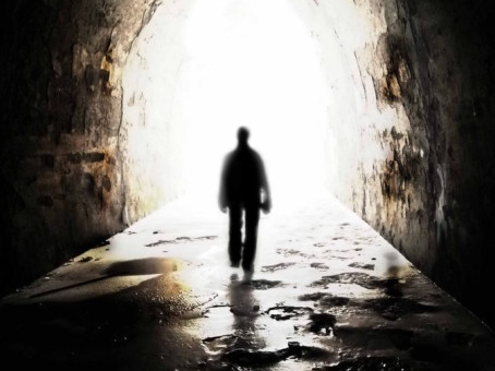 Мужчина, переживший клиническую смерть, рассказал кого встретил