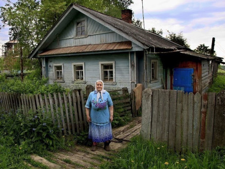 98-летняя бабушка продавала дом: риэлторы сбиты с толку