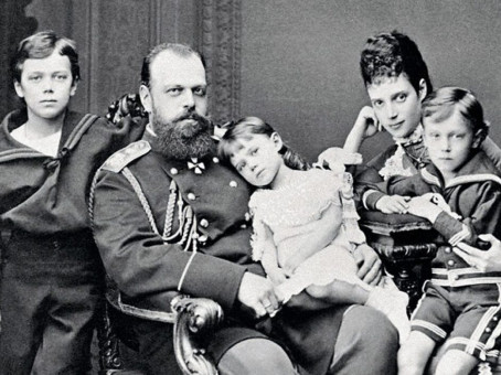 Почему императоры России не брали в жены русских