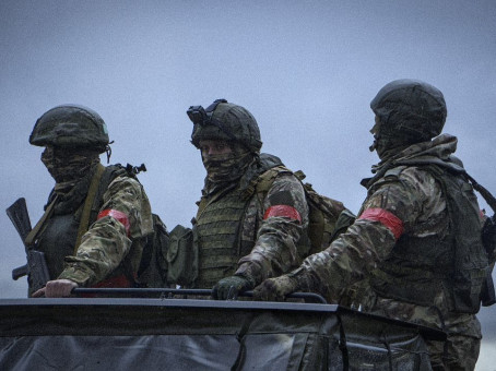 Битва за Днепр: армия России гонит ВСУ из Херсона