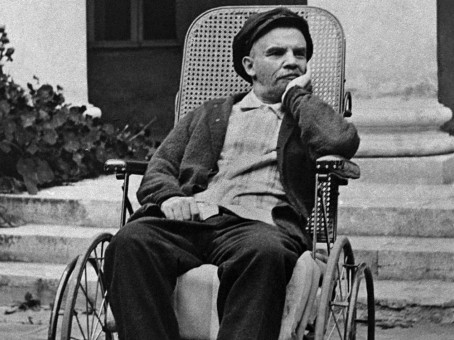 В секретном дневнике Ленина нашли причину его смерти