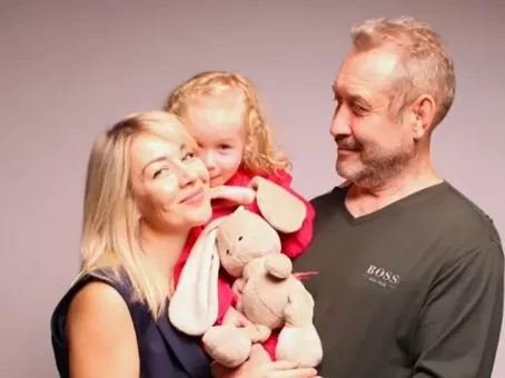 Вертолет, который мог забрать Усольцевых, попал на видео