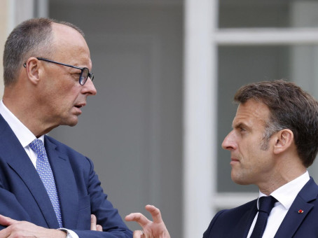 Конфликт Макрона и Мерца обострился из-за РФ