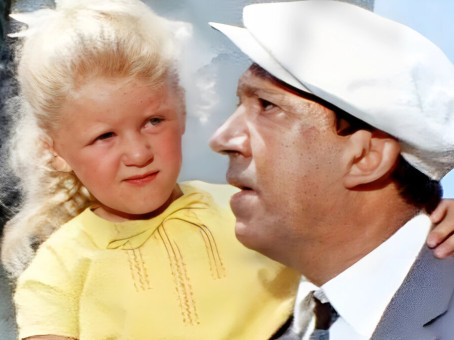 Что пошло не так в жизни девочки из «Бриллиантовой руки»