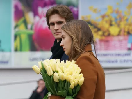 Какие цветы ни в коем случае нельзя дарить на 8 Марта