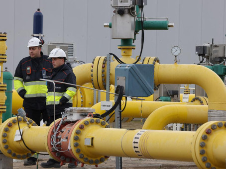 Венгры приехали спасать «Дружбу»: скандальный поступок Киева