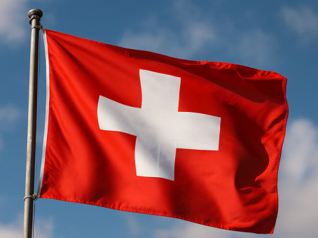 Деньги россиян под угрозой: Швейцария больше не надежна