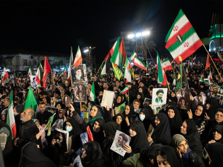 Месть за «кровь мучеников»: главное из первого обращения Хаменеи