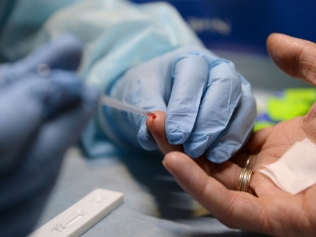 Норма изменилась: каким должен быть сахар в крови у пожилых людей