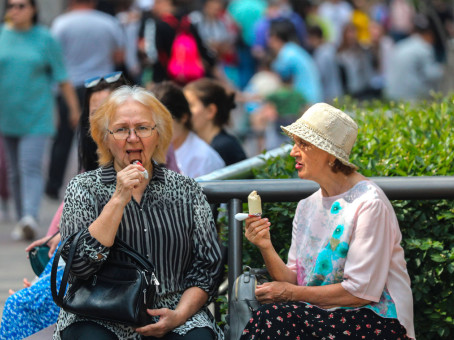 Кто из пожилых может рассчитывать сразу на 2 пенсии
