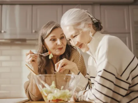 Что обязательно есть после 50, иначе ноги откажут