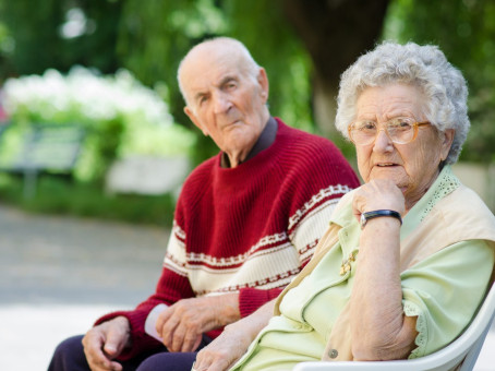 Почему пожилым придется платить огромные налоги за жилье?