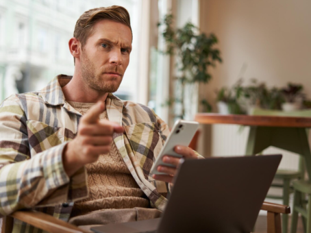 Об этом все забывают: что нельзя публиковать в домовых чатах