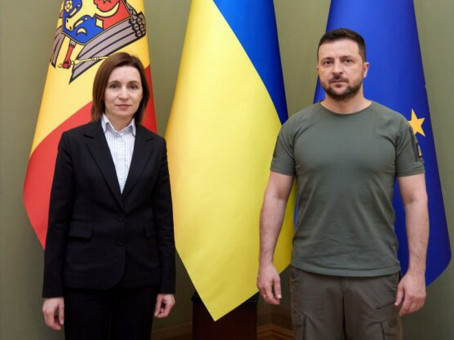 «Это уже перебор»: Зеленского высмеяли из-за детали на фото