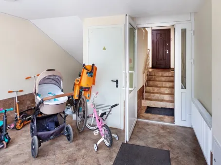 Теперь под запретом: за какие вещи в подъезде накажут жителей