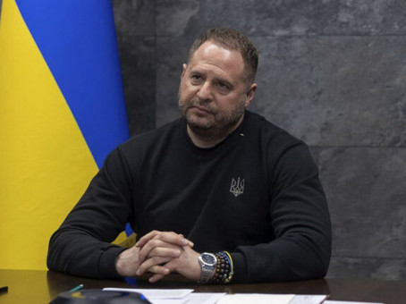 НАБУ пришло к Ермаку: новый скандал в Киеве