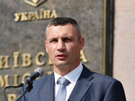 Что случилось в Киеве: мэр прервал молчание после взрывов