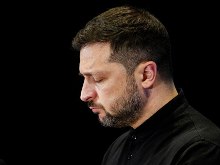 Зеленскому предсказали катастрофу из-за одного поступка