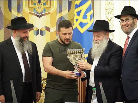 Режим Зеленского готовит побег: куда уедут лидеры Киева?