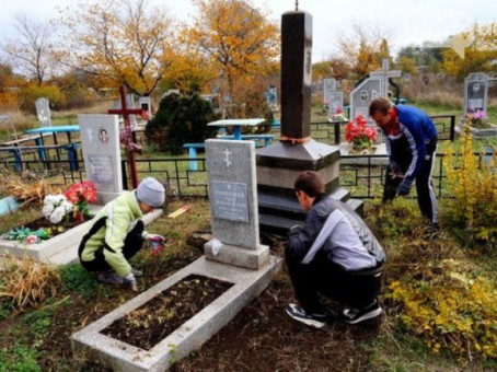 Кого обнаружили под землёй на кладбище — новость гремит в Сети