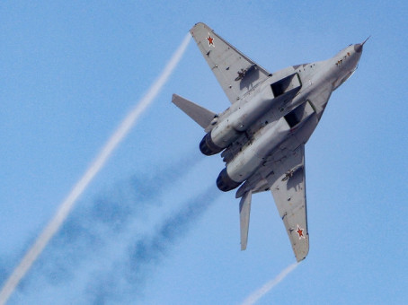 Российская авиация разгромила два украинских морских судна в порту Одессы