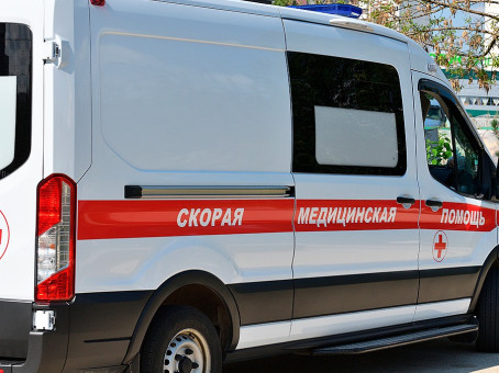 17 человек пострадали при ударе БПЛА по дому в Ялте, трое в тяжёлом состоянии