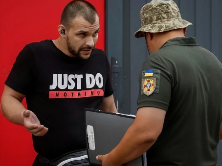 В Одессе избили сотрудников ТЦК, спасая насильно мобилизованного мужчину