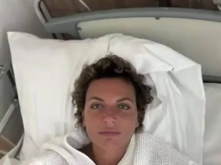 Симоньян показала фото из больницы и попросила помолиться за нее