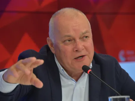 Киселёв нарушил молчание: правда об уходе из «Вестей недели»