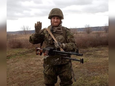 «Небо грязное от дронов, но лесополку мы держим!»: Штурмовик с двумя товарищами две недели оборонял взятый опорник ВСУ